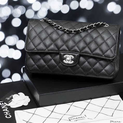 medium chanel medium caviar flap bag price